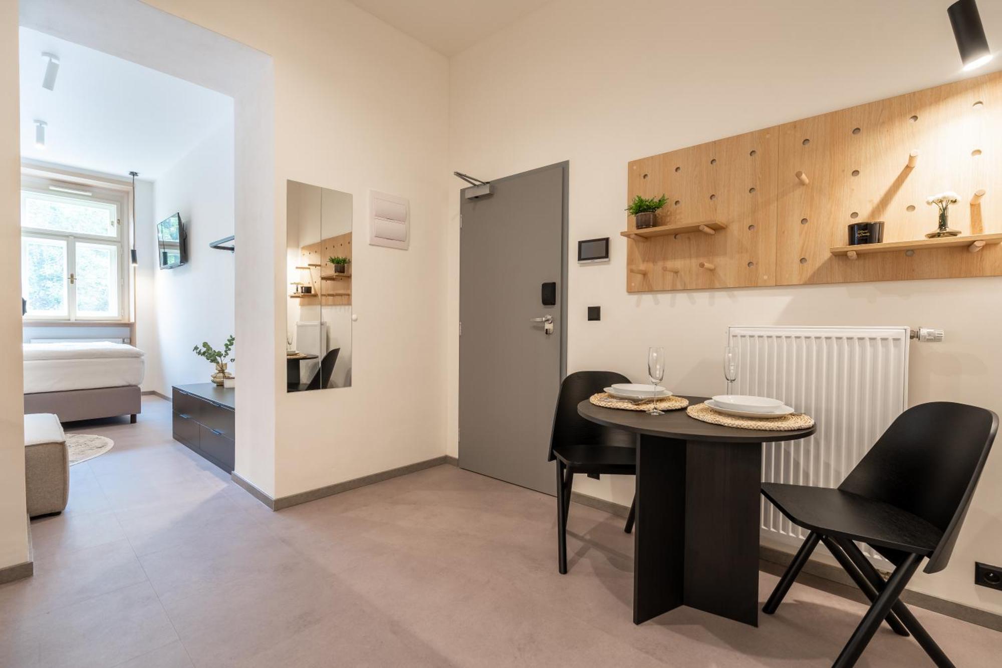 Honest Karlin Aparthotel ปราก ห้อง รูปภาพ
