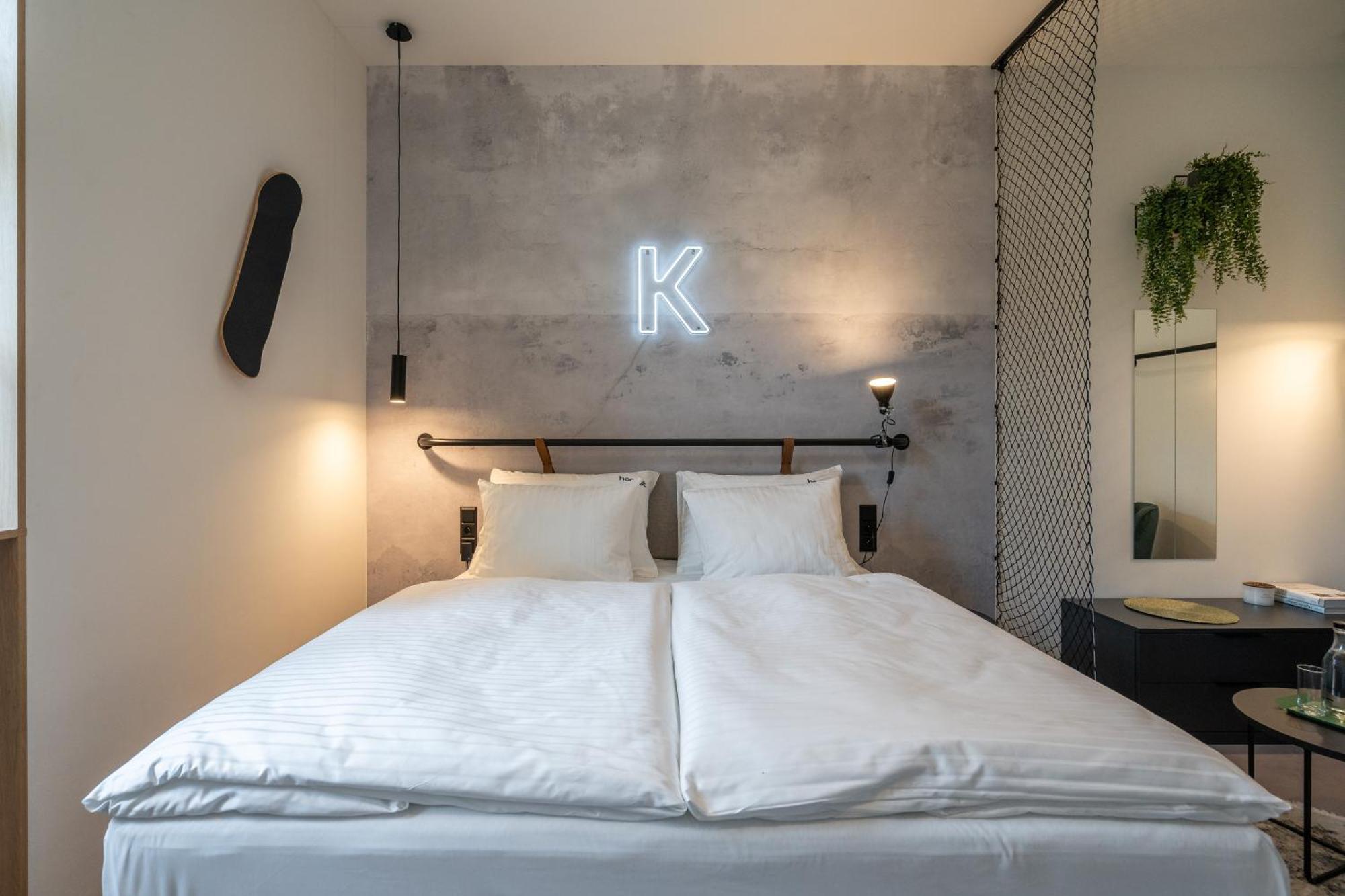 Honest Karlin Aparthotel ปราก ห้อง รูปภาพ