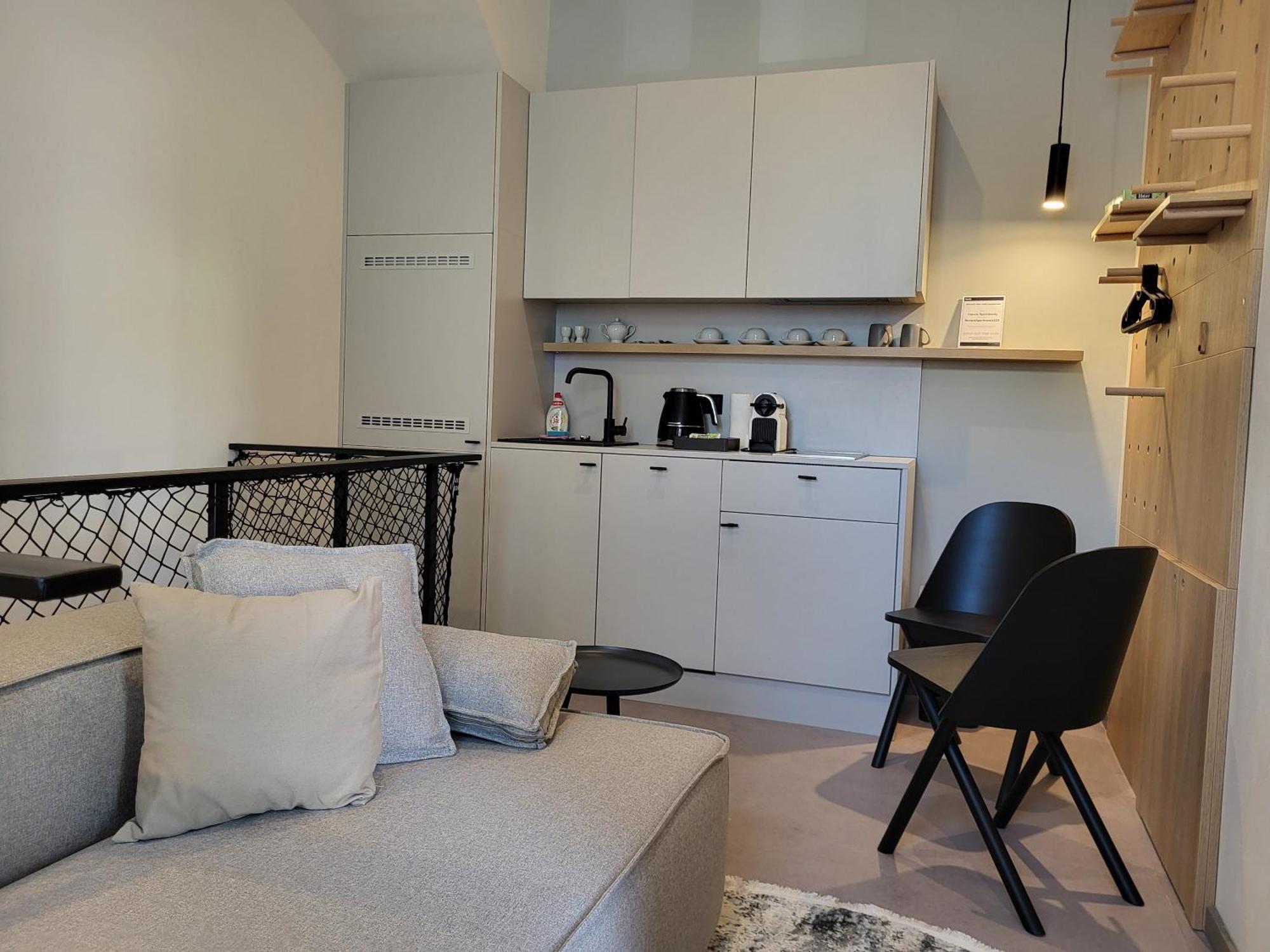Honest Karlin Aparthotel ปราก ห้อง รูปภาพ