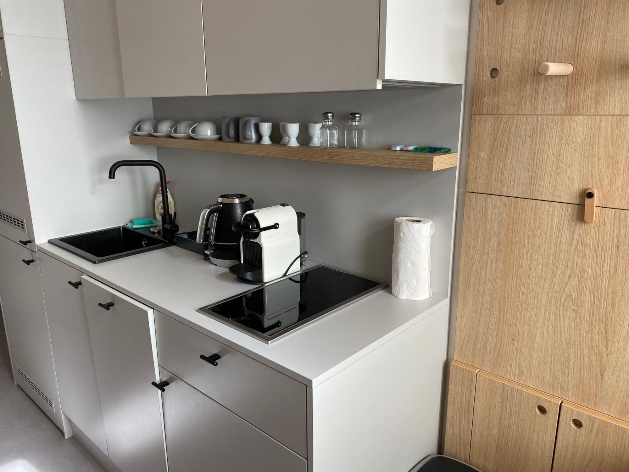 Honest Karlin Aparthotel ปราก ห้อง รูปภาพ